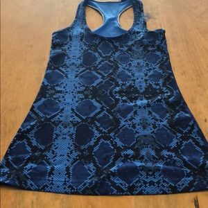 Lululemon coastal tank top blue snake print RARE